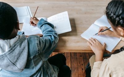 Pourquoi les tableaux noirs disparaissent-ils vraiment de nos classes ?
